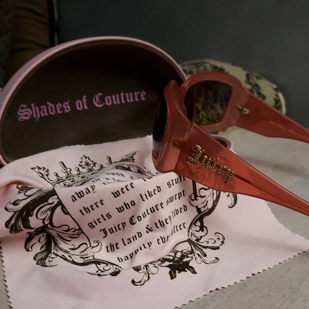 JUICY COUTURE Sunglasses